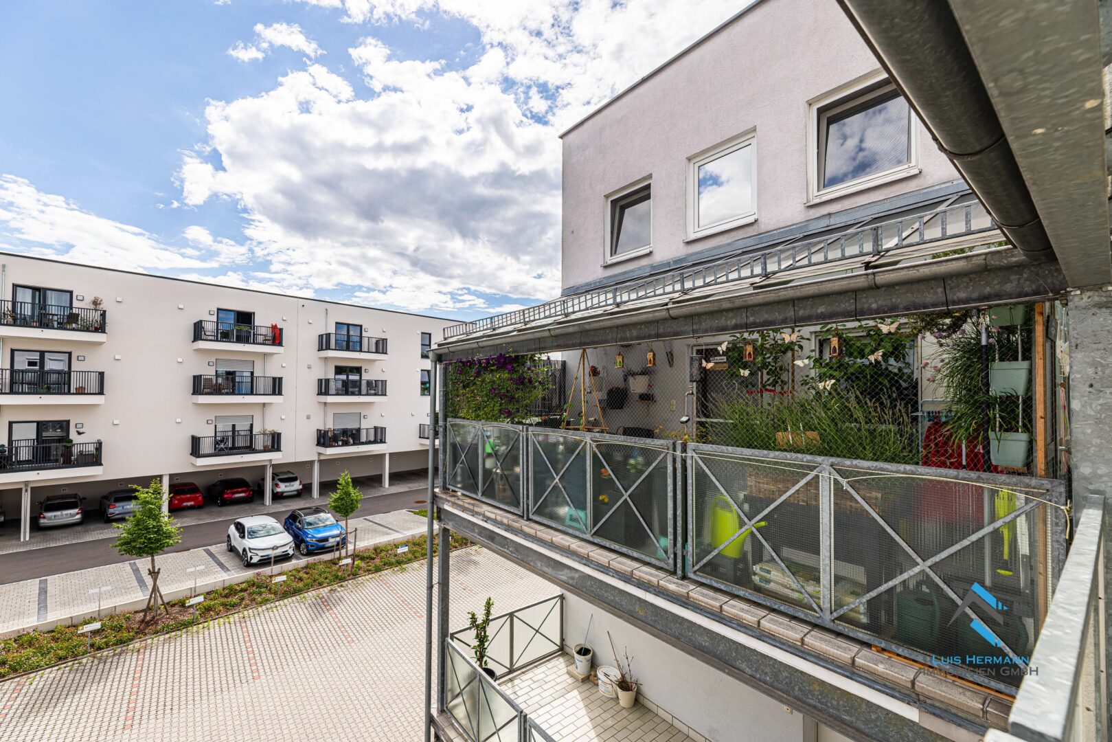 überdachter Balkon